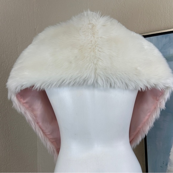 Inc International Concepts faux fur scarf - white and pink ombre - Picture 3 of 8